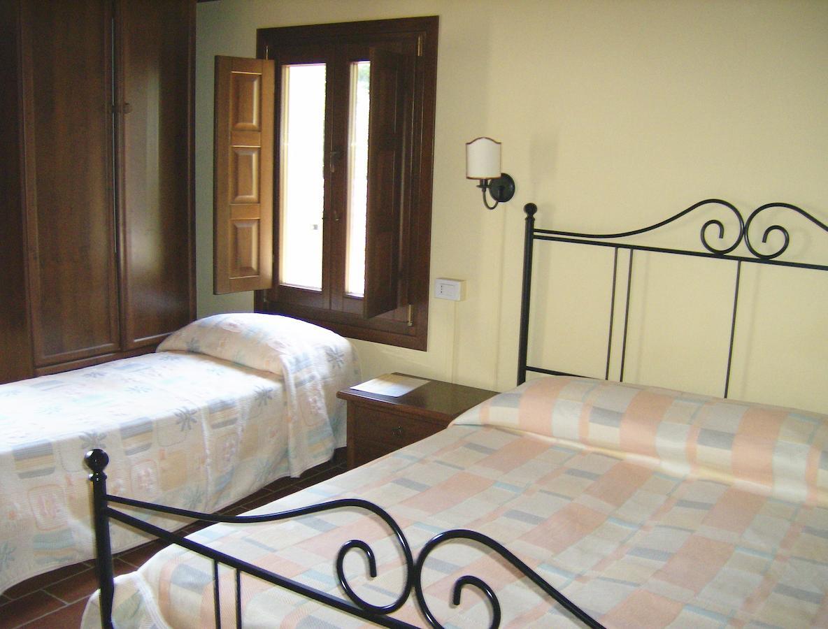 Agriturismo La Marletta Imola Zimmer foto